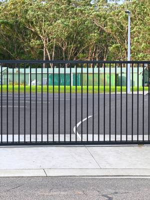 driveway gate replacement